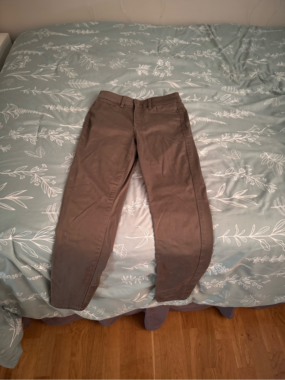 RW&CO. Taupe Women's Jeggings